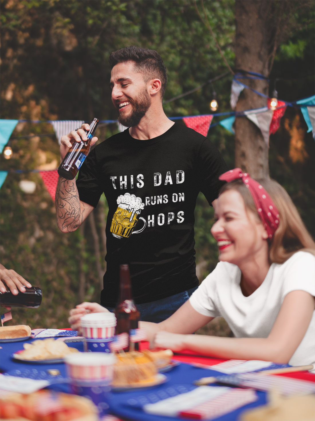 This Dad Runs on Hops – Funny Beer Dad Black T-Shirt